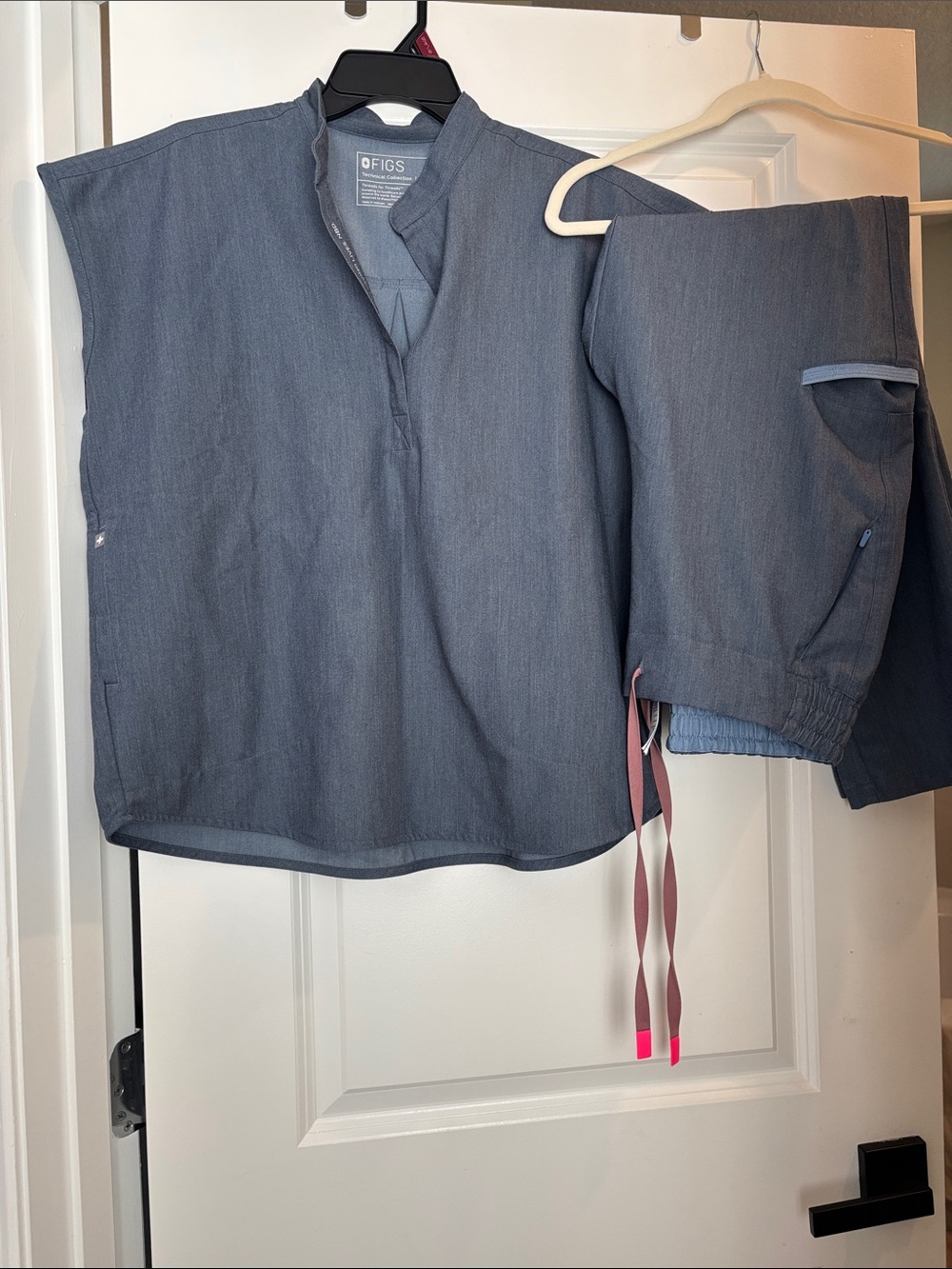Figs dusty blue rafaela top bottom